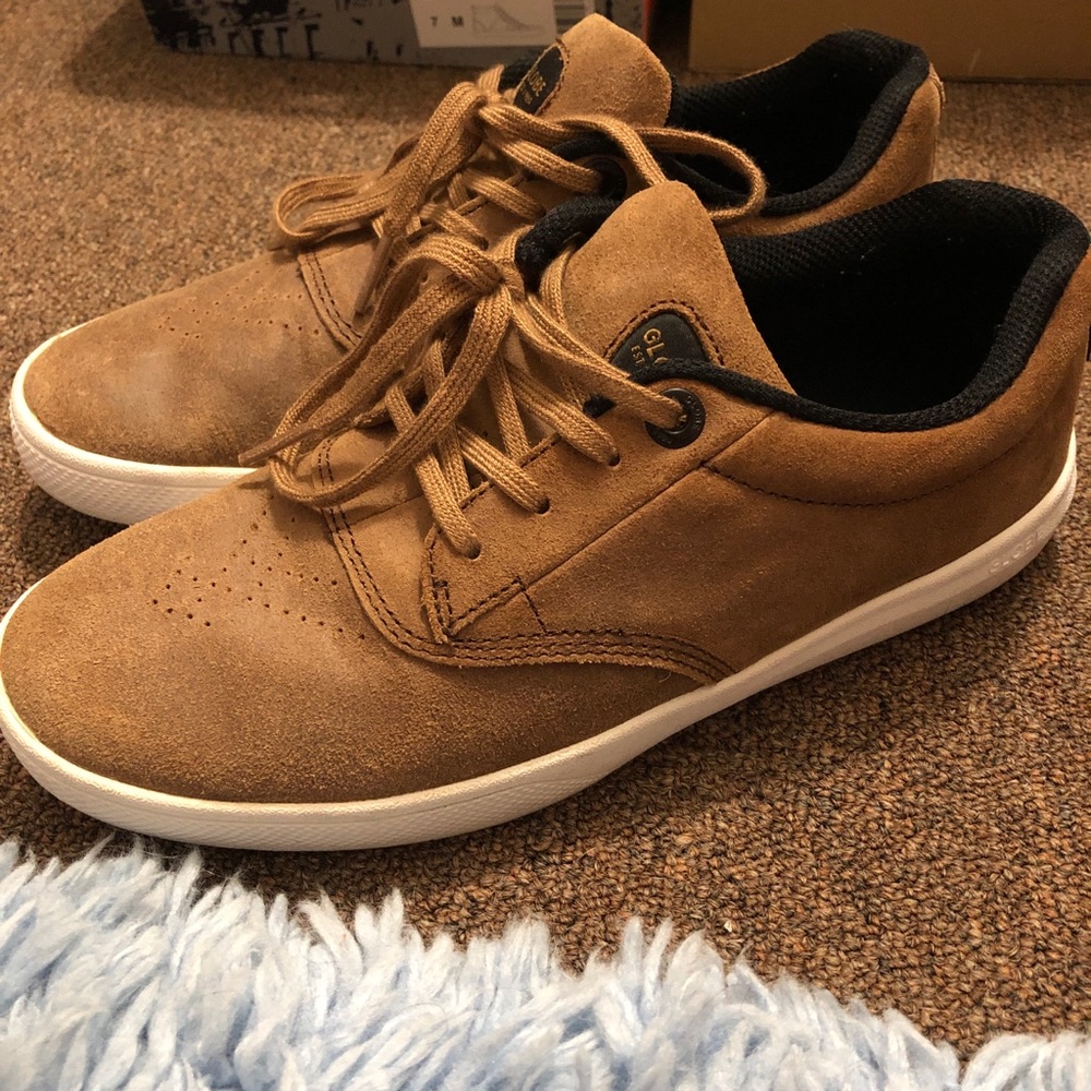 GLOBE - the Eagle SG by David Gonzalez - Skate Sneakers Men’s Sz 7 Tan - CLEAN